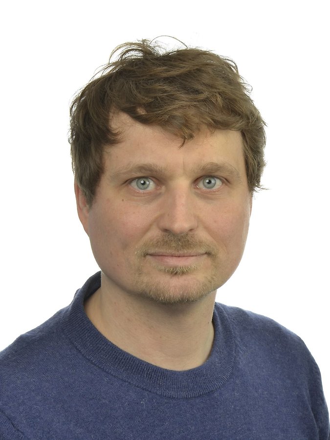 Torgkampanj och Knack med riksdagsledamoten Mattias Vepsä i Vällingby!