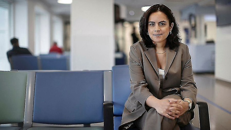 Knacka dörr med Talla Alkurdi