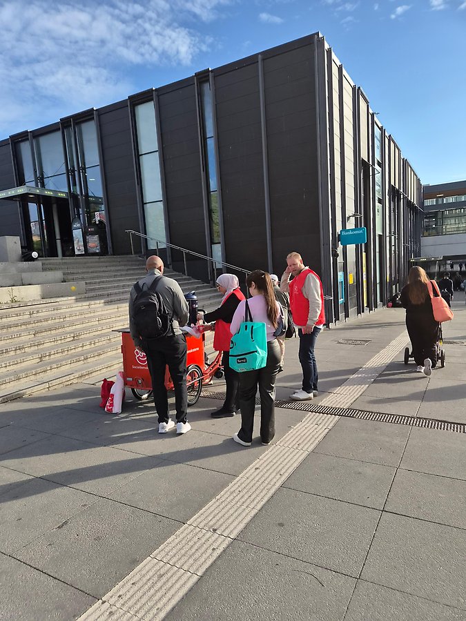 FrukostPåsar Utdelning - centralstationen.