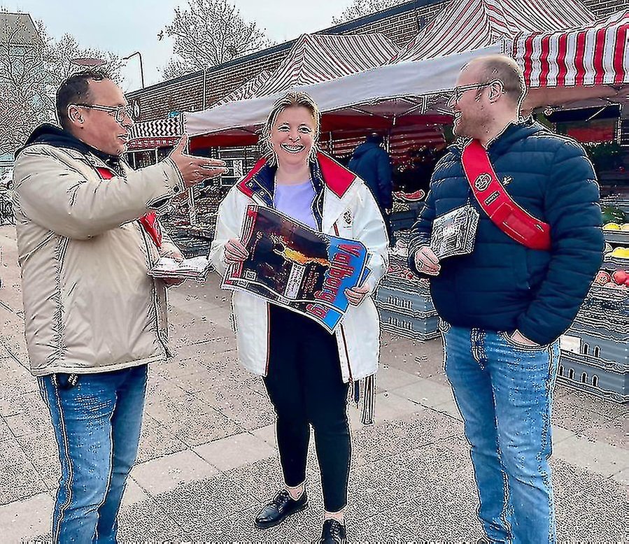 Knacka dörr med Sydväst s-förening! 